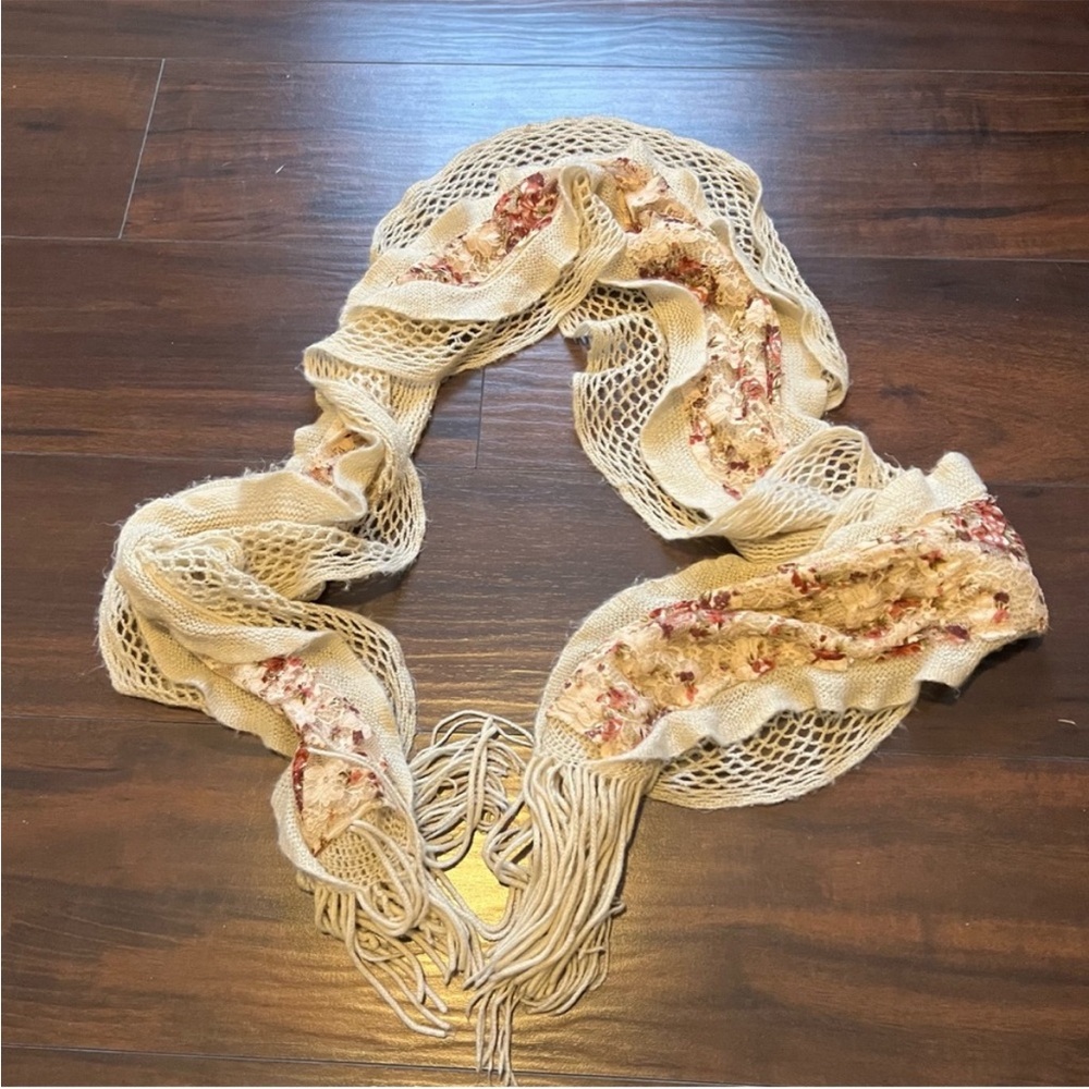 Cream and Gold Floral Patterned Scarf with Fringe